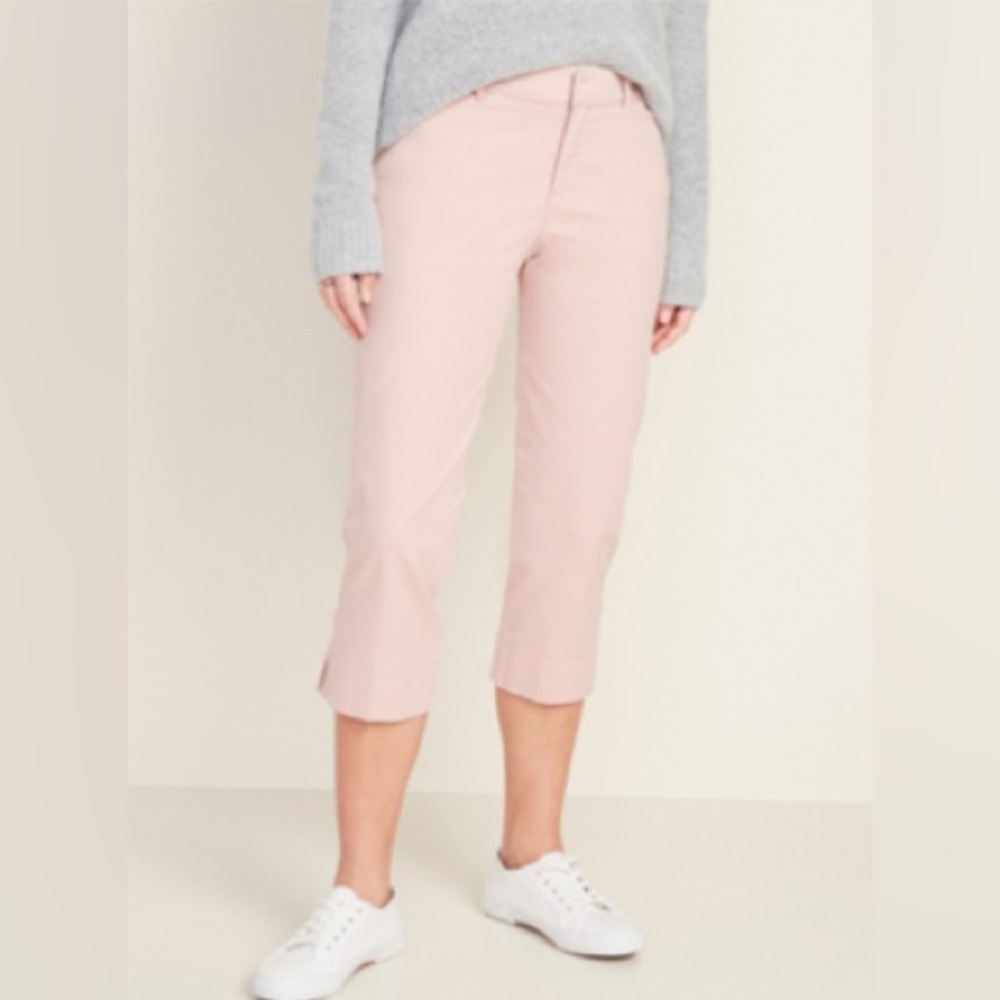 Mid-Rise Pixie Chino Capri Pants for Women
